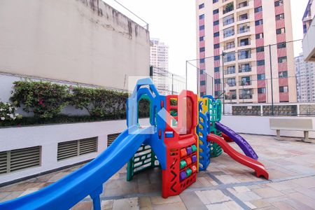 Apartamento à venda com 135m², 3 quartos e 2 vagasÁrea comum - Playground