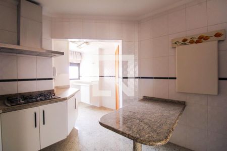 Apartamento à venda com 135m², 3 quartos e 2 vagasCozinha