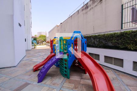 Apartamento à venda com 135m², 3 quartos e 2 vagasÁrea comum - Playground