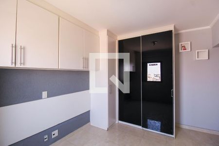 Apartamento à venda com 135m², 3 quartos e 2 vagasQuarto 2 - Suíte