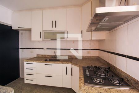 Apartamento à venda com 135m², 3 quartos e 2 vagasCozinha