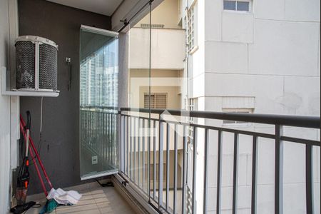 Varanda da Sala/Quarto de kitnet/studio para alugar com 1 quarto, 29m² em Bela Vista, São Paulo