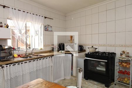 Casa à venda com 260m², 3 quartos e 2 vagasCozinha