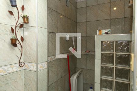 Casa à venda com 260m², 3 quartos e 2 vagasBanheiro 2