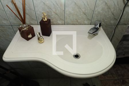 Casa à venda com 260m², 3 quartos e 2 vagasBanheiro 1