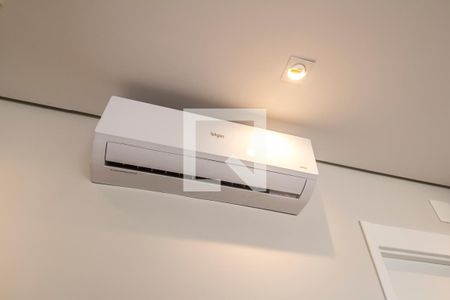 Sala de TV de apartamento à venda com 2 quartos, 53m² em Alphaville Empresarial, Barueri