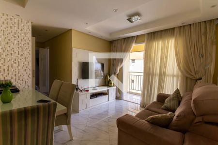 Apartamento à venda com 61m², 2 quartos e 1 vaga Apartamento à venda com 61m², 2 quartos e 1 vagaSala