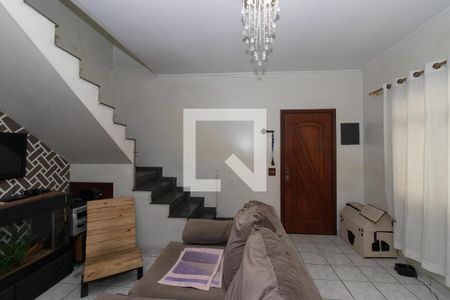 Sala de casa para alugar com 3 quartos, 180m² em Parque Edu Chaves, São Paulo