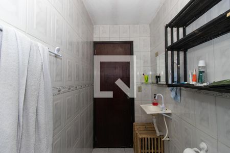 Casa para alugar com 180m², 3 quartos e 2 vagas Casa para alugar com 180m², 3 quartos e 2 vagasBanheiro