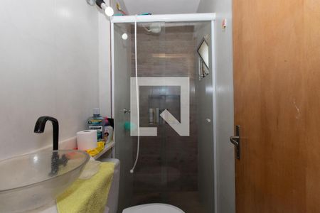 Casa para alugar com 180m², 3 quartos e 2 vagas Casa para alugar com 180m², 3 quartos e 2 vagasBanheiro da Suíte 2