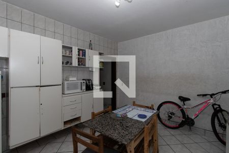 Casa para alugar com 180m², 3 quartos e 2 vagas Casa para alugar com 180m², 3 quartos e 2 vagasCozinha