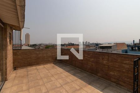 Casa para alugar com 180m², 3 quartos e 2 vagas Casa para alugar com 180m², 3 quartos e 2 vagasVaranda