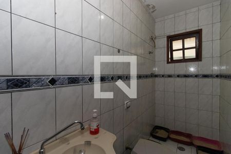 Banheiro de casa para alugar com 3 quartos, 180m² em Parque Edu Chaves, São Paulo