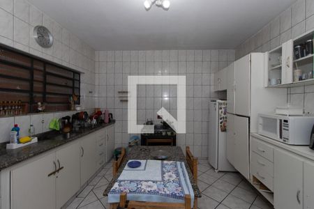 Casa para alugar com 180m², 3 quartos e 2 vagas Casa para alugar com 180m², 3 quartos e 2 vagasCozinha