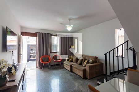 Sala  de casa para alugar com 2 quartos, 174m² em Centro, Osasco