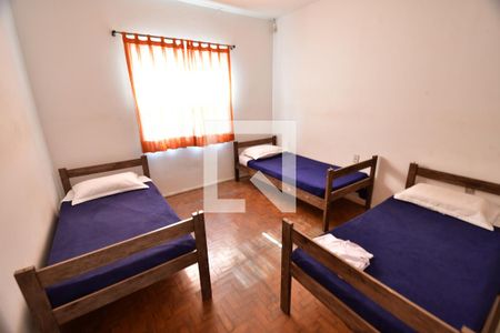 Casa à venda com 450m², 6 quartos e 3 vagasEdícula - Quarto 2