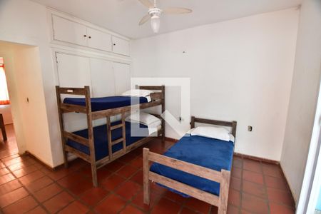 Casa à venda com 450m², 6 quartos e 3 vagasEdícula - Quarto 1