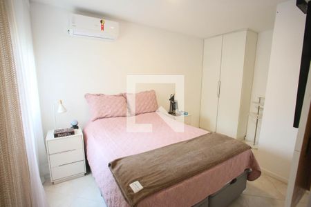 Apartamento à venda com 120m², 3 quartos e 1 vagaQuarto Suíte 1