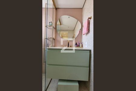 Apartamento à venda com 160m², 3 quartos e 3 vagas Apartamento à venda com 160m², 3 quartos e 3 vagasBanheiro da suíte 2