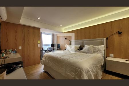 Apartamento à venda com 160m², 3 quartos e 3 vagas Apartamento à venda com 160m², 3 quartos e 3 vagasSuíte