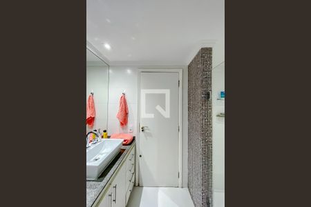 Apartamento à venda com 164m², 3 quartos e 3 vagasBanheiro da Suíte 1