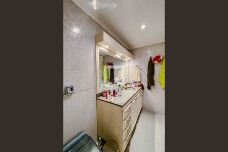 Apartamento à venda com 164m², 3 quartos e 3 vagasBanheiro da Suíte 2