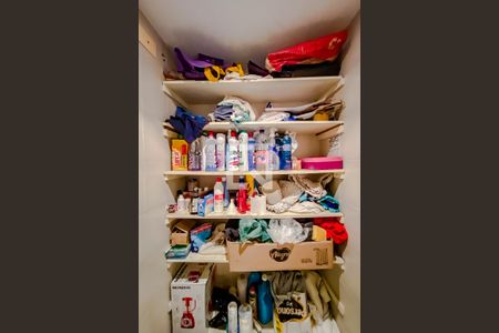 Apartamento à venda com 164m², 3 quartos e 3 vagasBanheiro de serviço