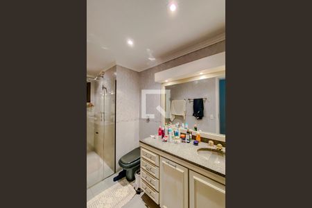 Apartamento à venda com 164m², 3 quartos e 3 vagasBanheiro da Suíte 2