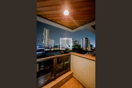 Apartamento à venda com 164m², 3 quartos e 3 vagasVaranda da Suíte 1