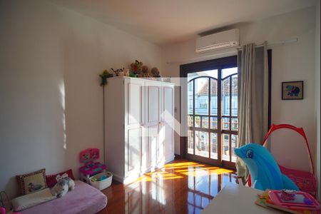 Casa para alugar com 900m², 4 quartos e 7 vagasSuíte 2