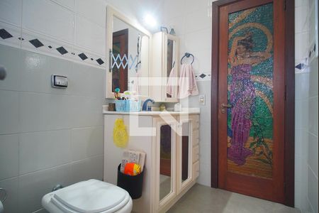 Casa para alugar com 900m², 4 quartos e 7 vagasBanheiro