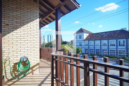 Casa para alugar com 900m², 4 quartos e 7 vagasvaranda do Quarto 1