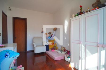 Casa para alugar com 900m², 4 quartos e 7 vagasSuíte 2