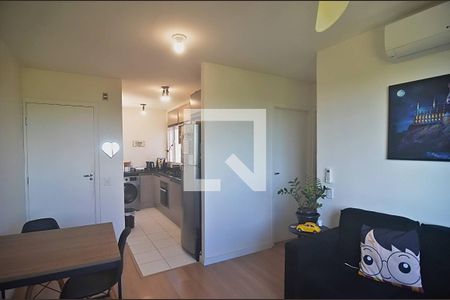 Sala de apartamento à venda com 2 quartos, 42m² em Rio Branco, Canoas