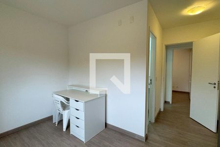 Suíte 1 de apartamento para alugar com 2 quartos, 67m² em Green Valley, Barueri