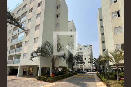 Apartamento para alugar com 72m², 3 quartos e 1 vaga Apartamento para alugar com 72m², 3 quartos e 1 vagaFachada
