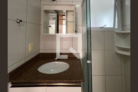 Apartamento para alugar com 72m², 3 quartos e 1 vaga Apartamento para alugar com 72m², 3 quartos e 1 vagaBanheiro social