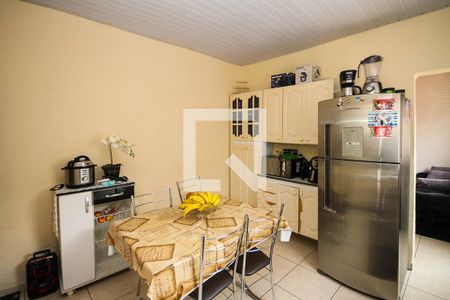 Casa à venda com 225m², 4 quartos e 2 vagasCozinha Casa 02