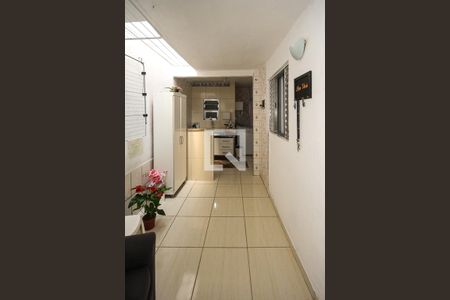 Casa à venda com 225m², 4 quartos e 2 vagasCorredor casa 03