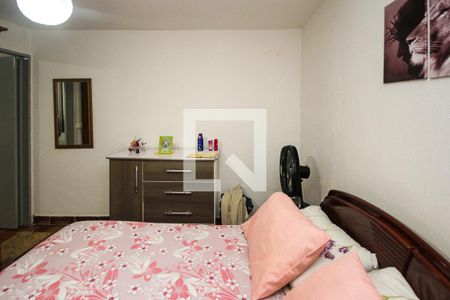 Casa à venda com 225m², 4 quartos e 2 vagasQuarto cassa 03