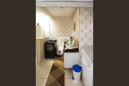 Casa à venda com 225m², 4 quartos e 2 vagasCozinha e Área de Serviço cassa 03