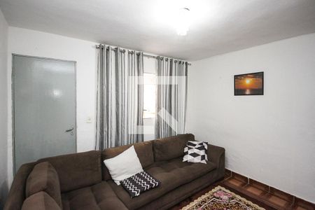 Casa à venda com 225m², 4 quartos e 2 vagasSala casa 03