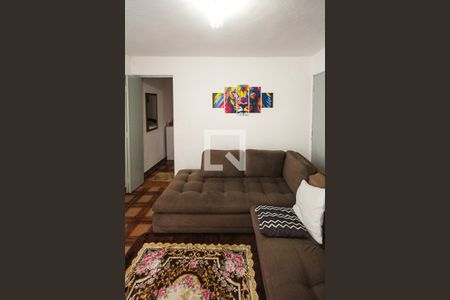 Casa à venda com 225m², 4 quartos e 2 vagasSala casa 03