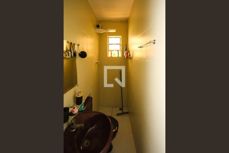 Casa à venda com 225m², 4 quartos e 2 vagasBanheiro casa 04