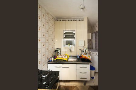 Casa à venda com 225m², 4 quartos e 2 vagasCozinha e Área de Serviço cassa 03