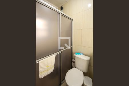 Casa à venda com 225m², 4 quartos e 2 vagasBanheiro Casa 03