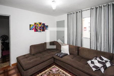 Casa à venda com 225m², 4 quartos e 2 vagasSala casa 03