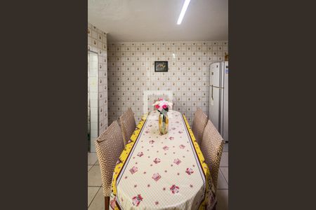 Casa à venda com 225m², 4 quartos e 2 vagasCozinha Casa 03