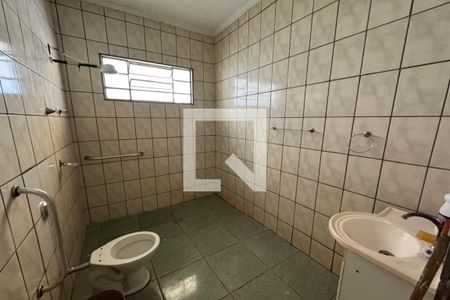 Casa para alugar com 100m², 4 quartos e 1 vagaBanheiro Social