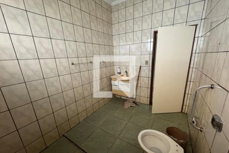 Casa para alugar com 100m², 4 quartos e 1 vagaBanheiro Social